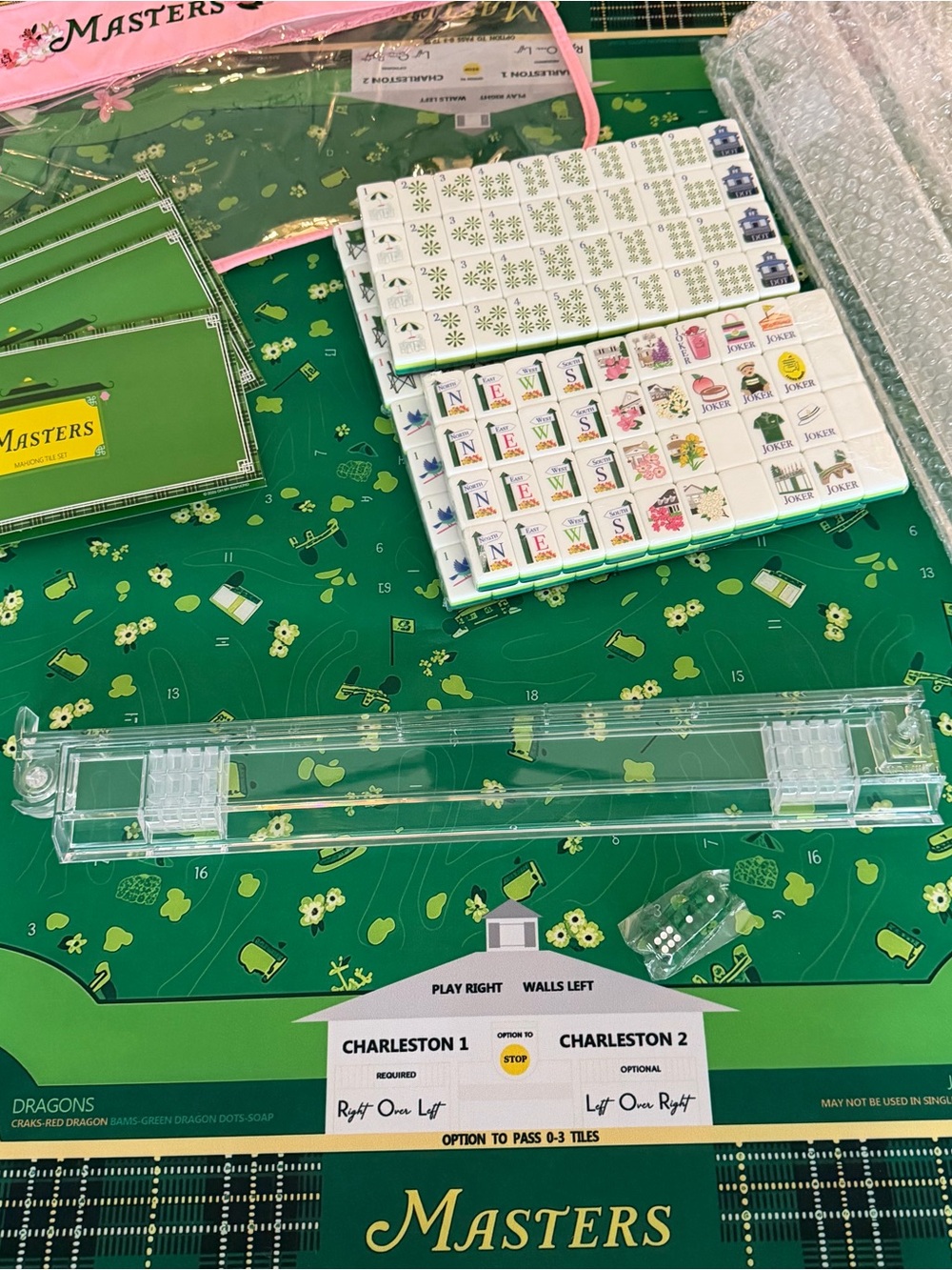 Mahjong Set with Mat, Tiles, cards and dice - Picture 14 of 16